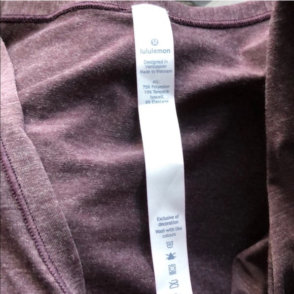 HP🎉🎊NWT LULULEMON TOP - Picture 4 of 6